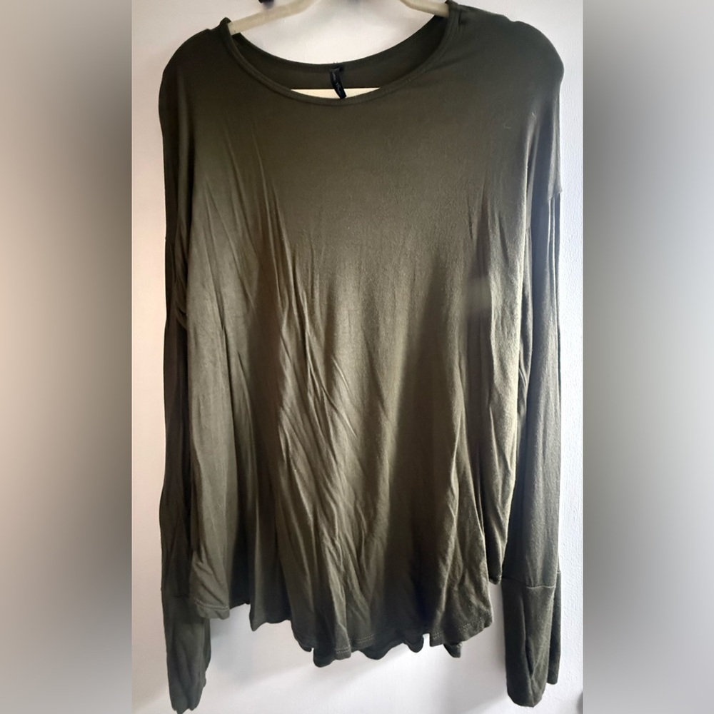 Lemon Tree Olive Green Top